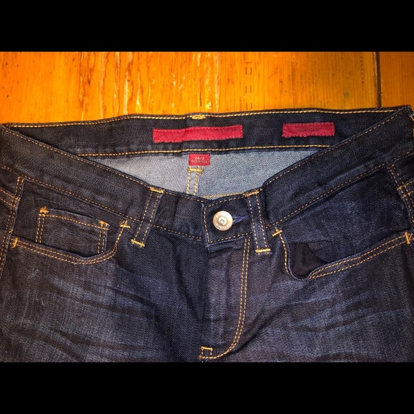 Banana Republic size 26 jeans. - Picture 4 of 5